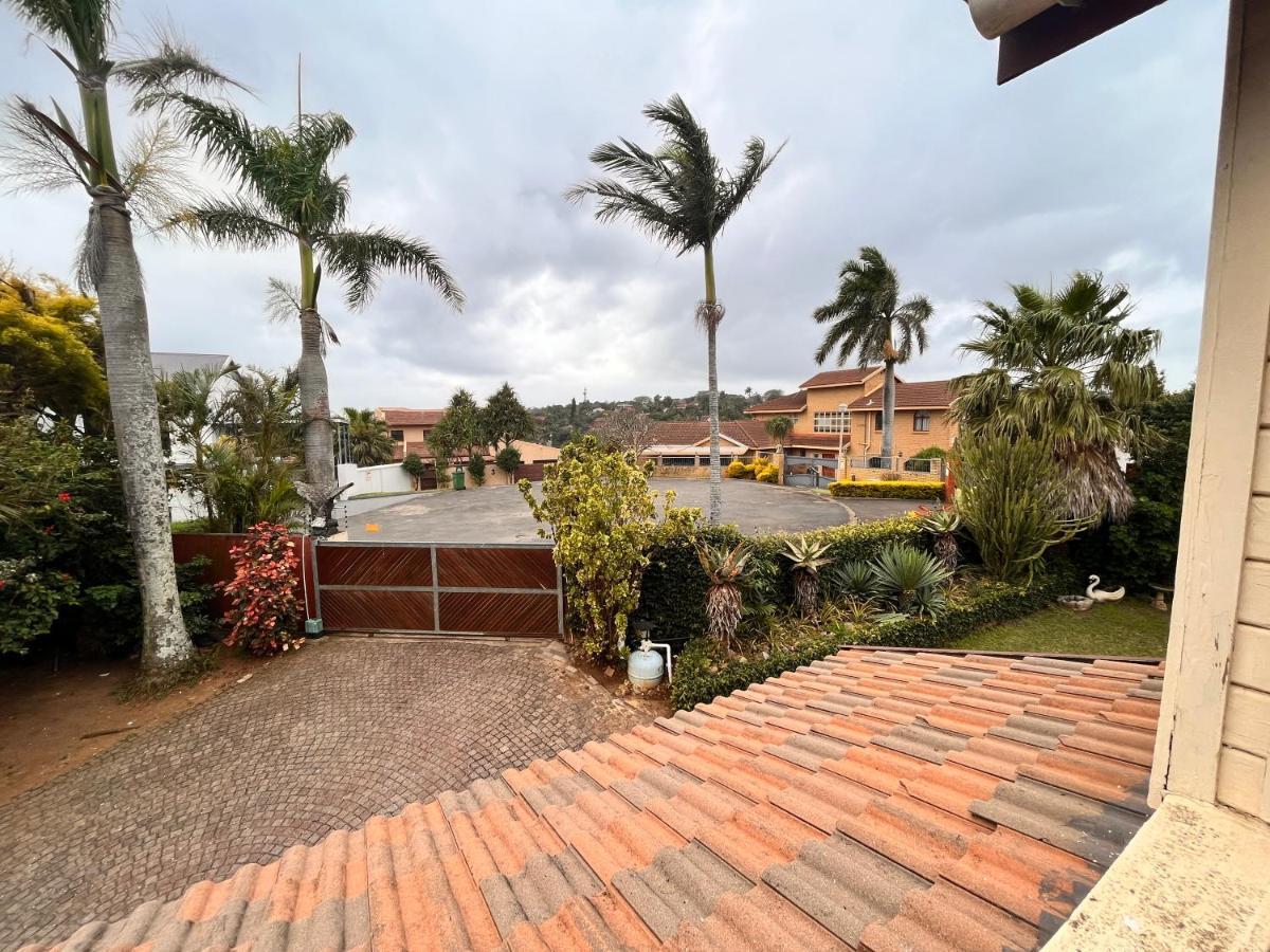 Hotel The Wood House Empangeni Exterior foto