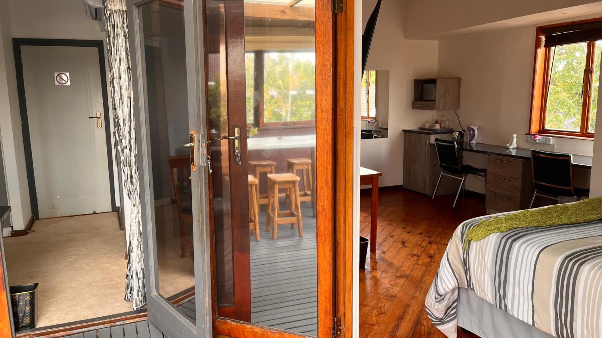 Hotel The Wood House Empangeni Zimmer foto